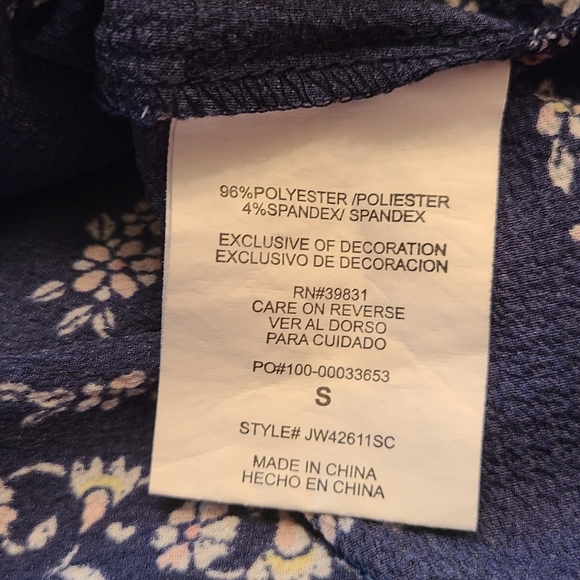 Altard state size S navy blue top - Picture 16 of 16